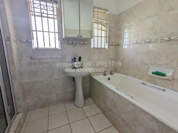 4 Bedroom House to Rent in Mount Pleasant, Harare