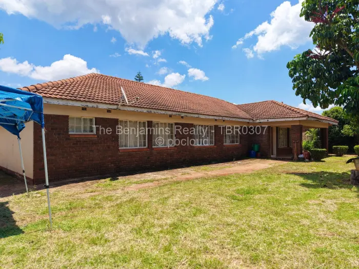 4 Bedroom House for Sale in Mount Pleasant Heights, Harare