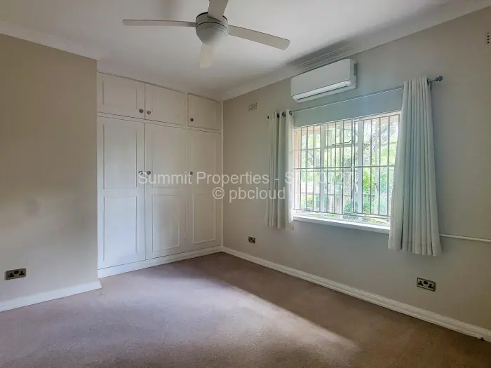 6 Bedroom House for Sale in Ballantyne Park, Harare