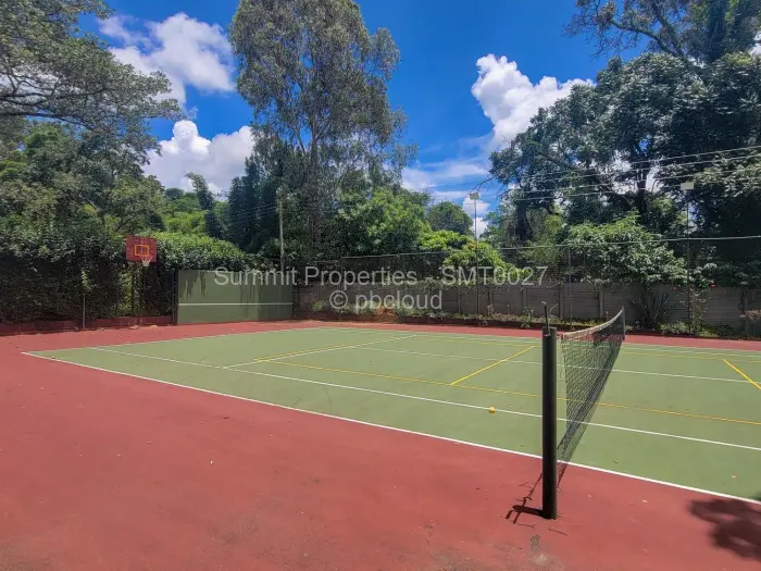 6 Bedroom House for Sale in Ballantyne Park, Harare