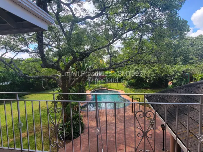 6 Bedroom House for Sale in Ballantyne Park, Harare