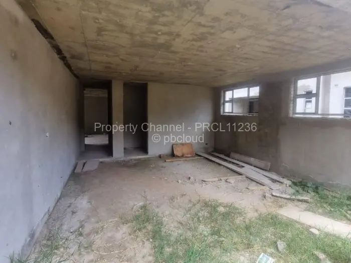 Townhouse/Cluster for Sale in Greystone Park, Harare