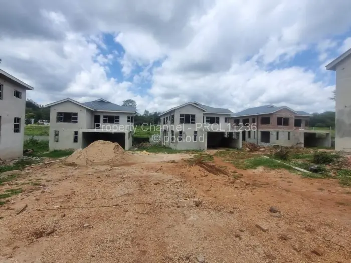 Townhouse/Cluster for Sale in Greystone Park, Harare