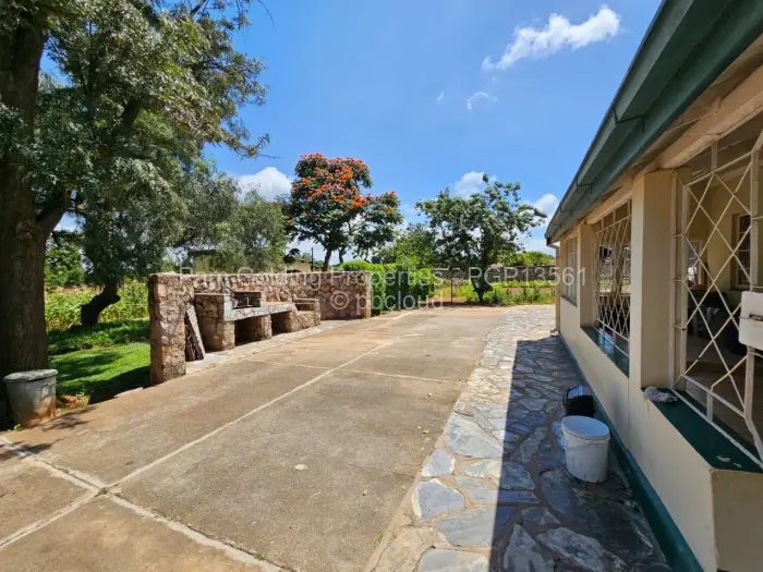 3 Bedroom House for Sale in Bellevue, Bulawayo