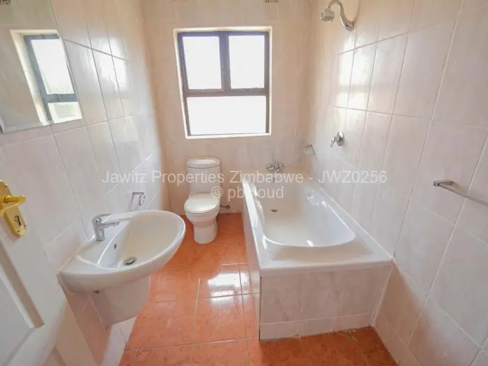 5 Bedroom House for Sale in Gletwin Park, Harare