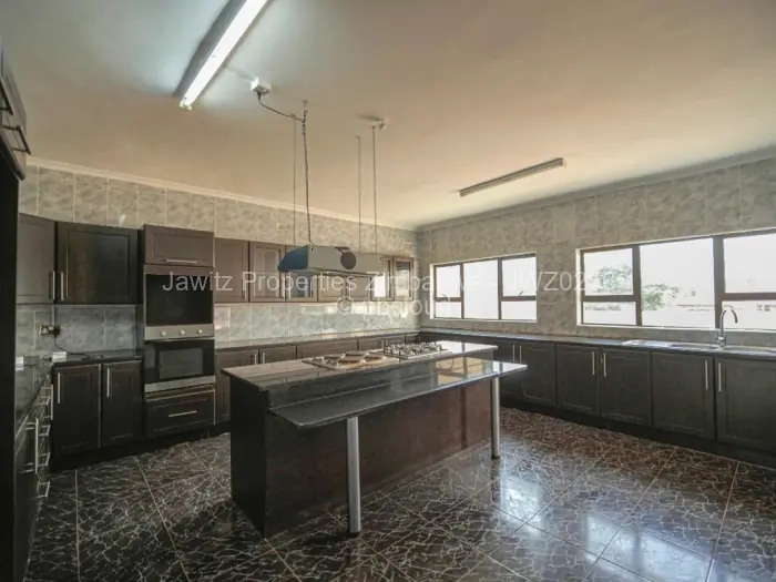 5 Bedroom House for Sale in Gletwin Park, Harare