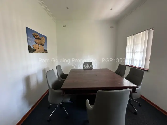 Office to Rent in Borrowdale