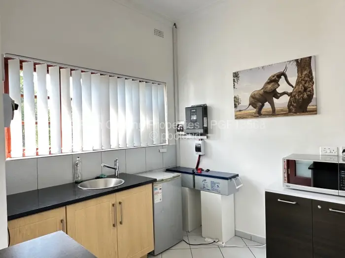 Office to Rent in Borrowdale