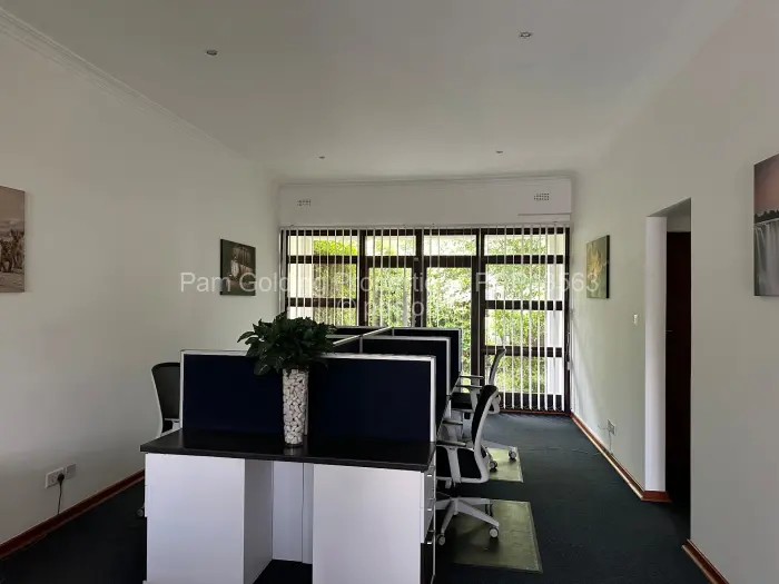 Office to Rent in Borrowdale