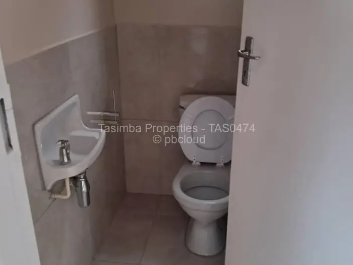 Flat/Apartment to Rent in Newlands