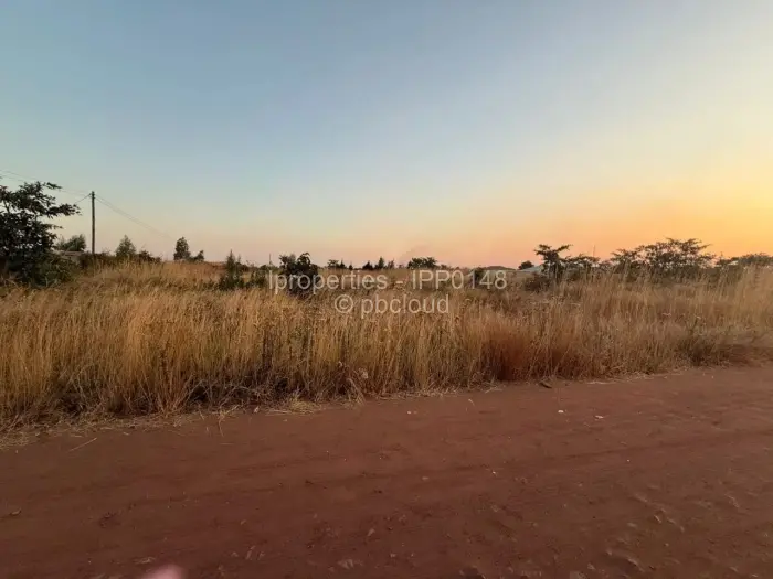 Residential Stand for Sale in Norton, Norton