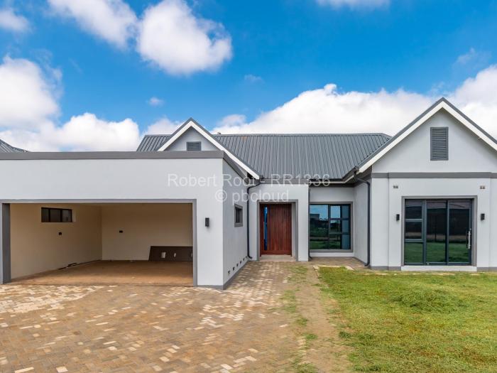 Townhouse/Cluster to Rent in Fairview, Harare