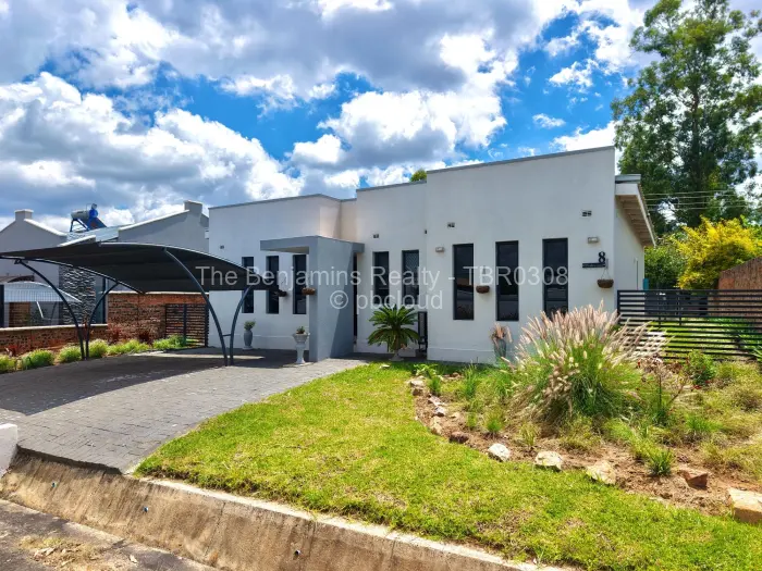 3 Bedroom House for Sale in Greendale, Harare