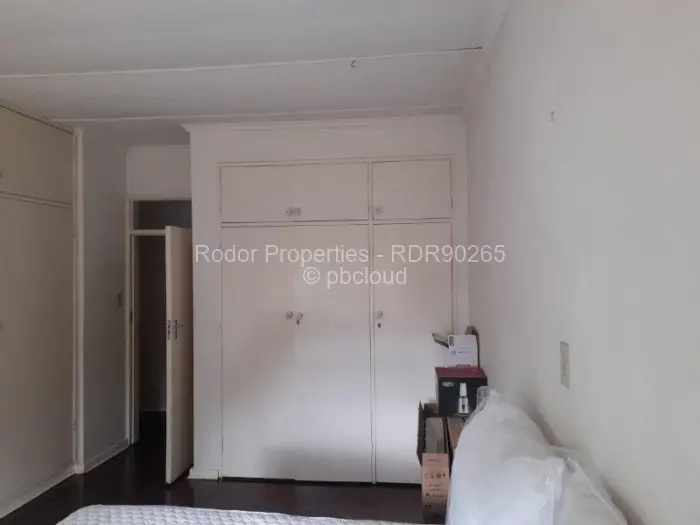 Flat/Apartment for Sale in Suburbs, Bulawayo