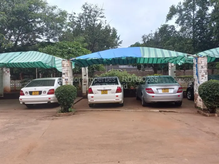 Flat/Apartment for Sale in Suburbs, Bulawayo