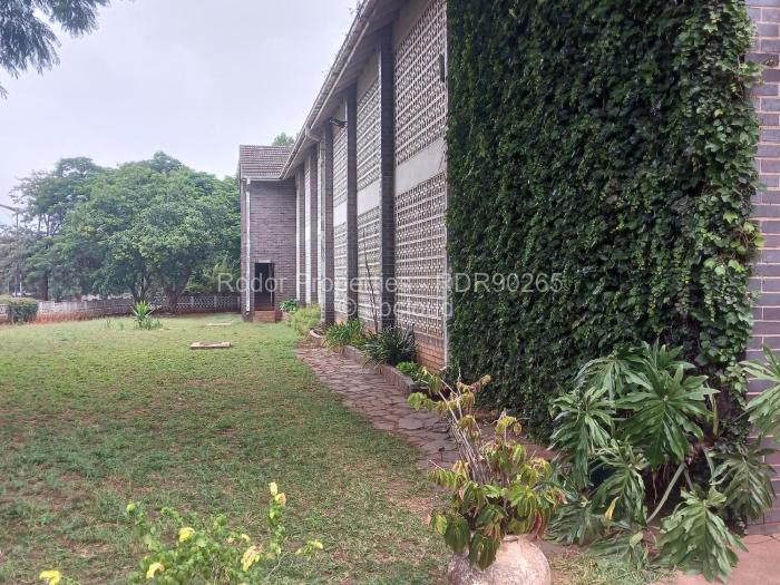 Flat/Apartment for Sale in Suburbs, Bulawayo