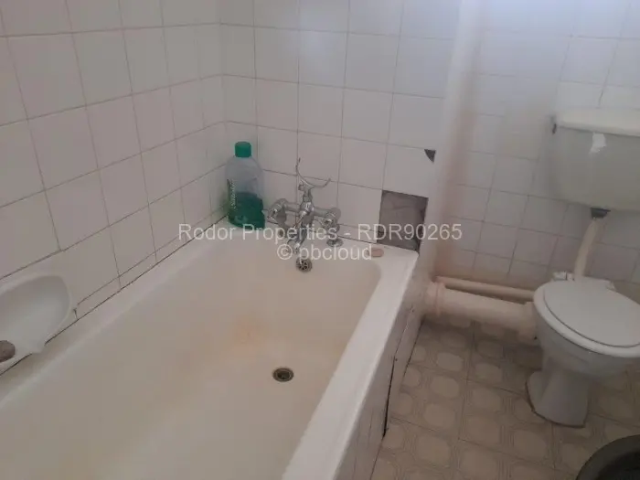 Flat/Apartment for Sale in Suburbs, Bulawayo