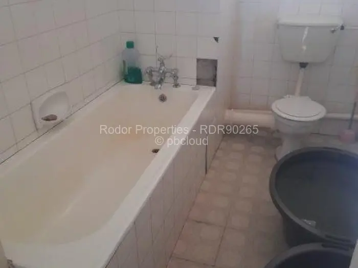 Flat/Apartment for Sale in Suburbs, Bulawayo