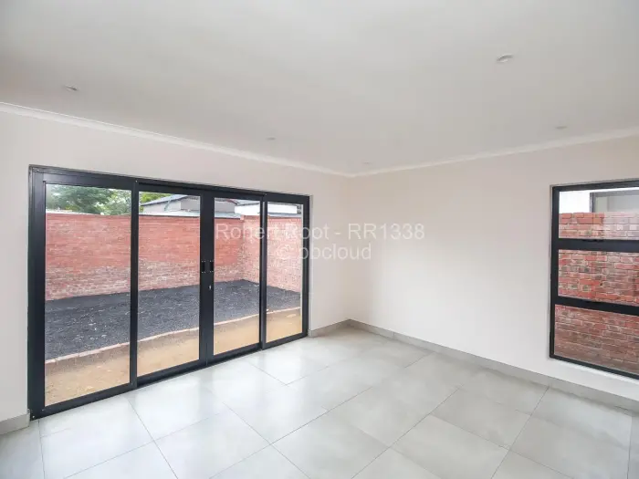 Townhouse/Cluster for Sale in Newlands, Harare