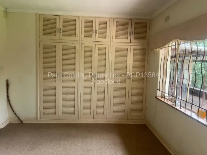 4 Bedroom House to Rent in Glen Lorne