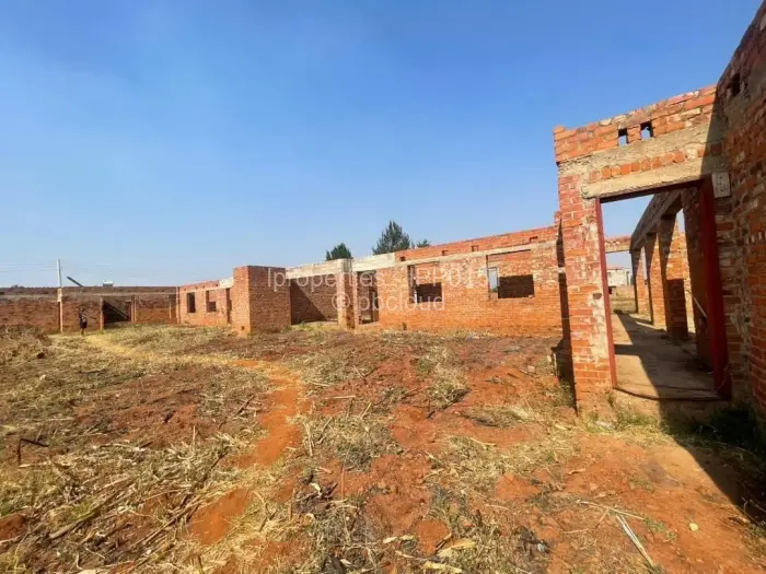 6 Bedroom House for Sale in Mount Pleasant Heights, Harare