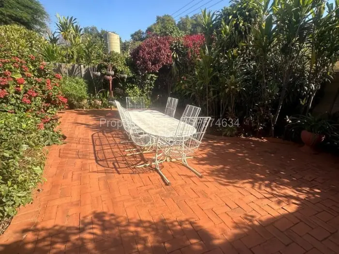 4 Bedroom House for Sale in Emerald Hill, Harare