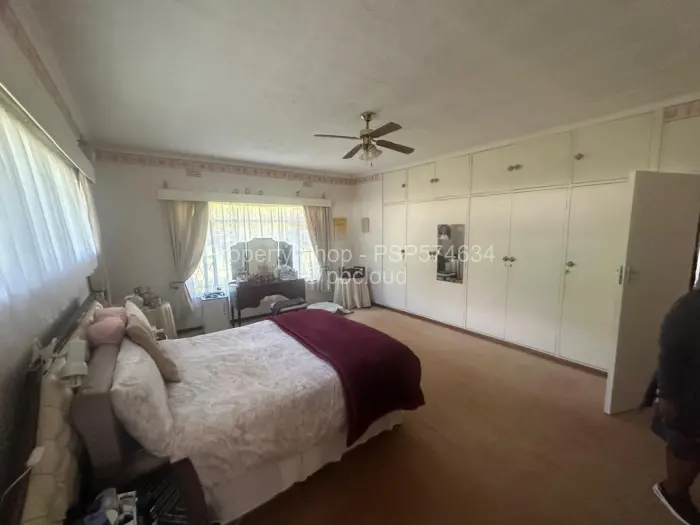 4 Bedroom House for Sale in Emerald Hill, Harare