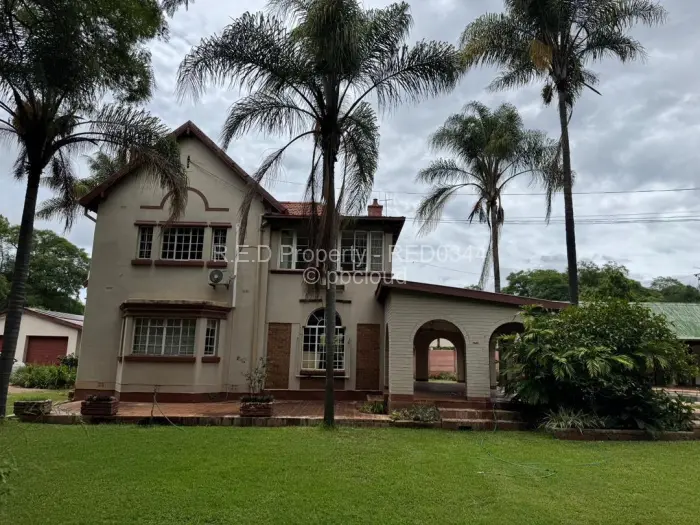 4 Bedroom House for Sale in Suburbs, Bulawayo