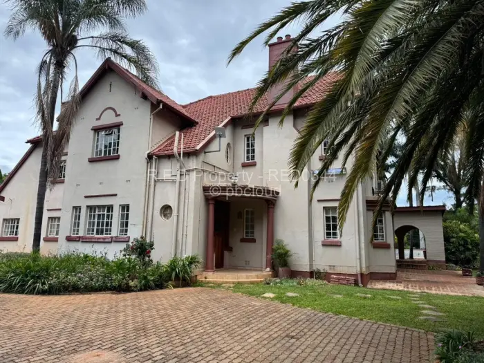 4 Bedroom House for Sale in Suburbs, Bulawayo