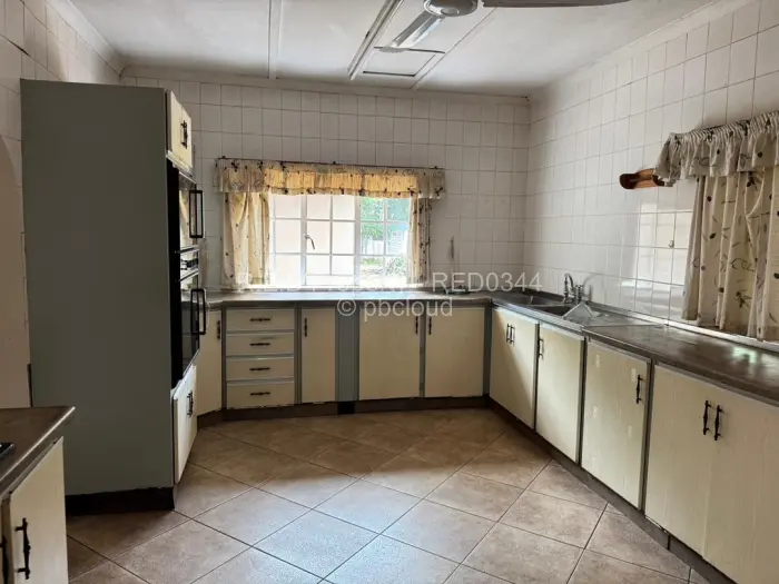 4 Bedroom House for Sale in Suburbs, Bulawayo
