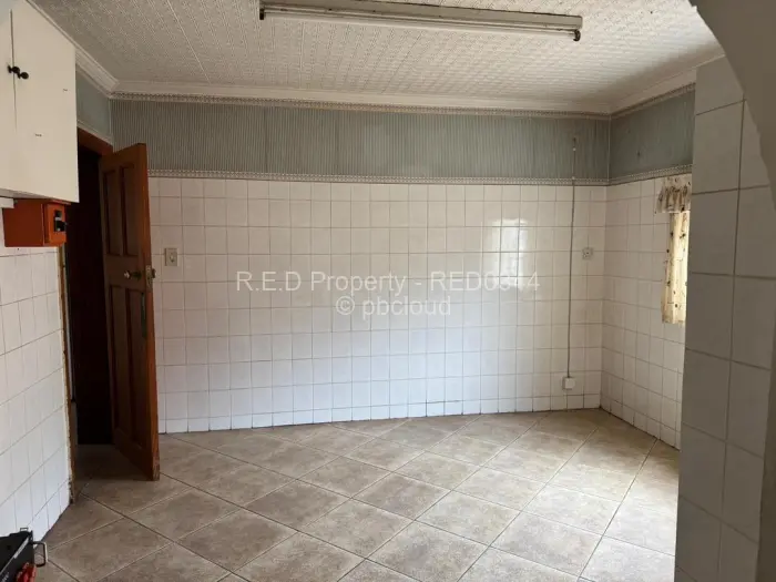 4 Bedroom House for Sale in Suburbs, Bulawayo