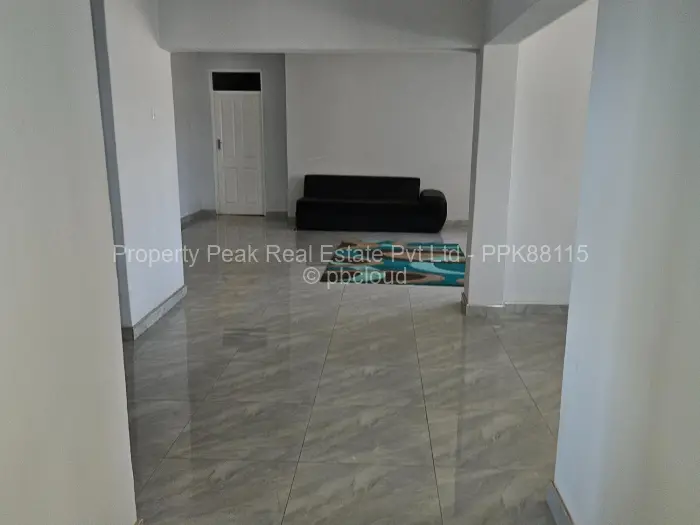 6 Bedroom House for Sale in Mount Pleasant Heights, Harare