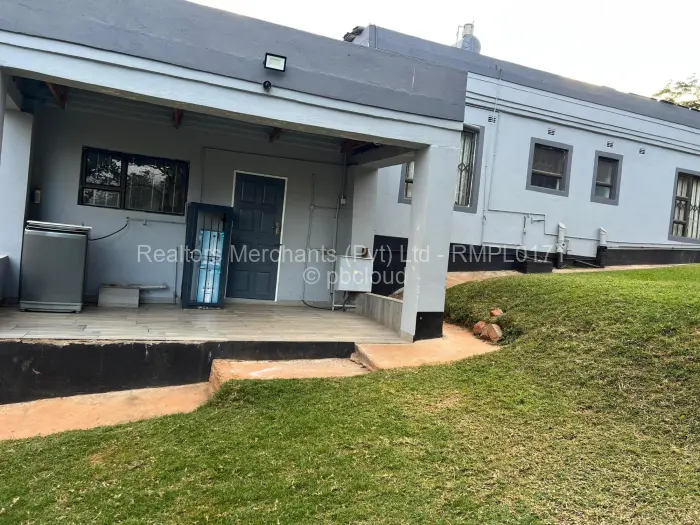 4 Bedroom House to Rent in Shawasha Hills