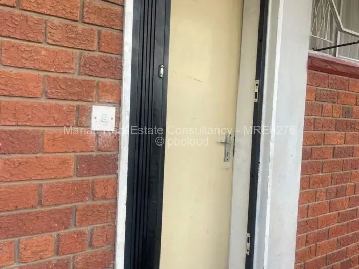 2 Bedroom House for Sale in Eastview, Harare