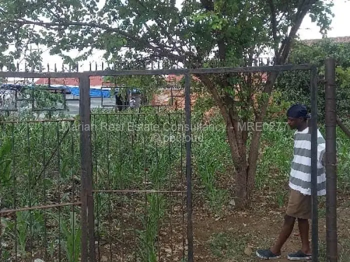 Residential Stand for Sale in Glen View, Harare