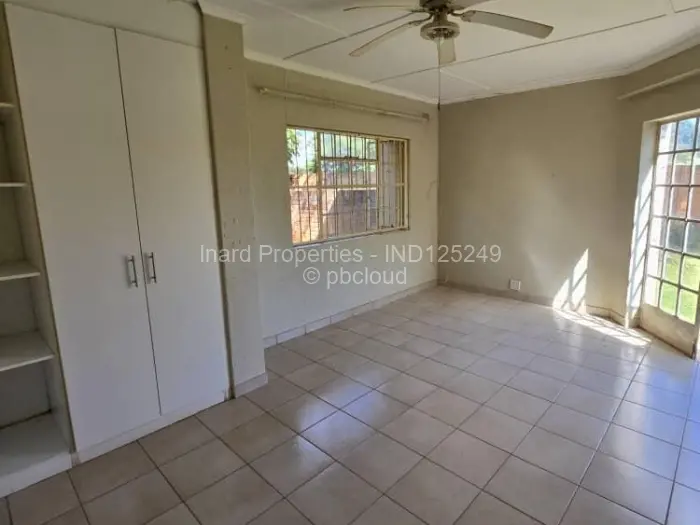 Townhouse/Cluster to Rent in Mandara