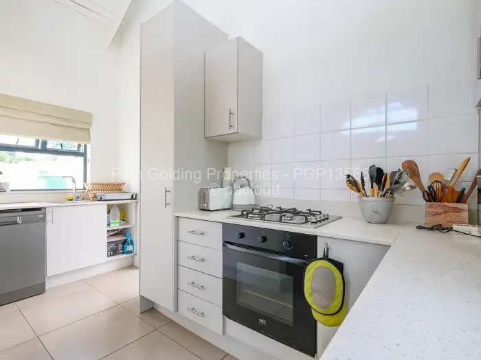 Townhouse/Cluster for Sale in Highlands, Harare