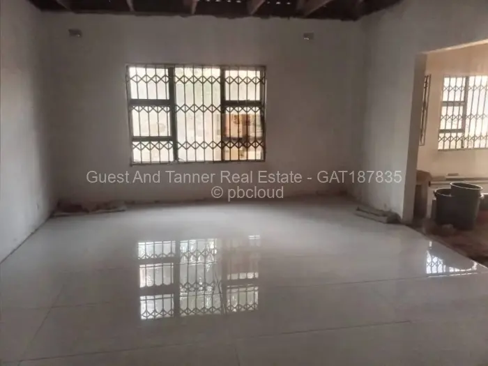 4 Bedroom House for Sale in Crowhill Views, Harare