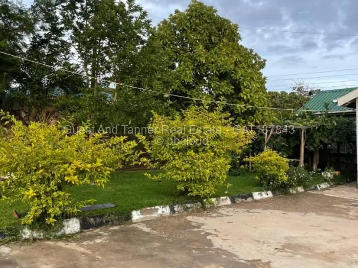 3 Bedroom House for Sale in Crowhill Views, Harare