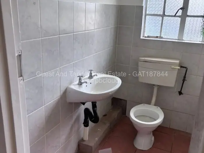 2 Bedroom Cottage/Garden Flat for Sale in Mandara, Harare