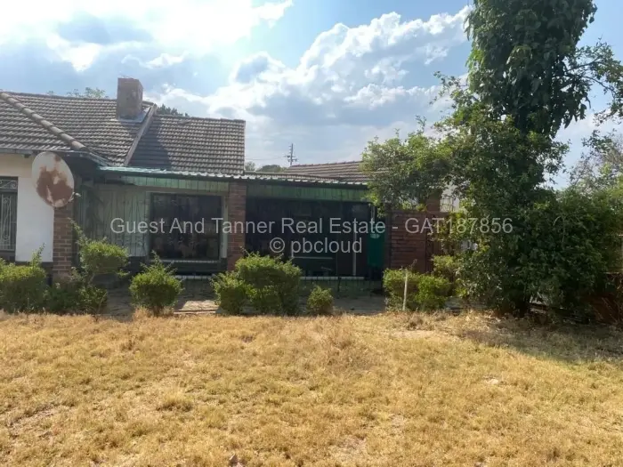 5 Bedroom House for Sale in Matsheumhlope, Bulawayo
