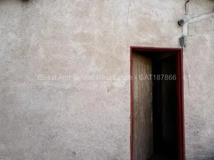 House for Sale in Cowdray Park, Bulawayo