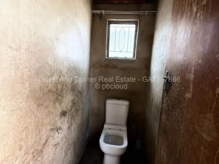 House for Sale in Cowdray Park, Bulawayo