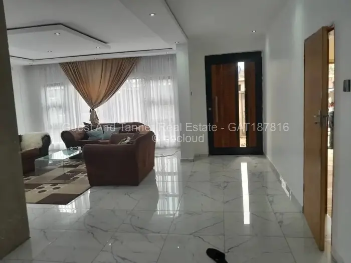 4 Bedroom House for Sale in Mabvazuva Estates, Ruwa