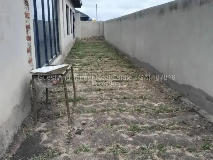 4 Bedroom House for Sale in Mabvazuva Estates, Ruwa