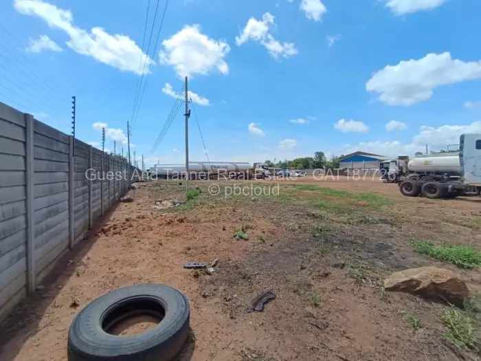 Commercial Stand for Sale in Aspindale Park, Harare