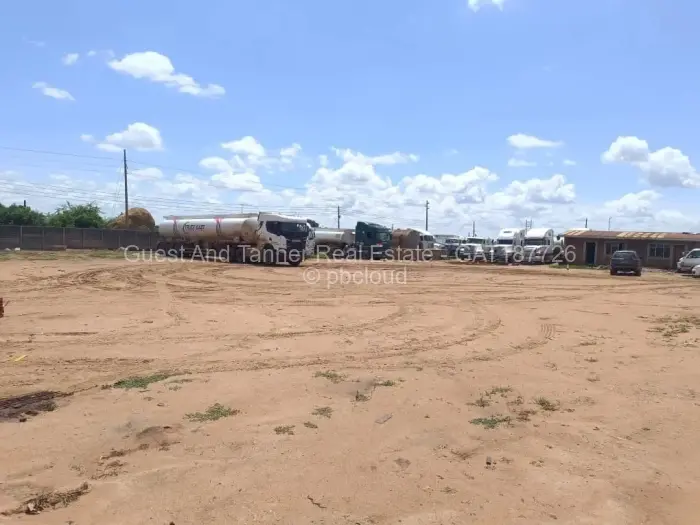 Commercial Stand for Sale in Aspindale Park, Harare