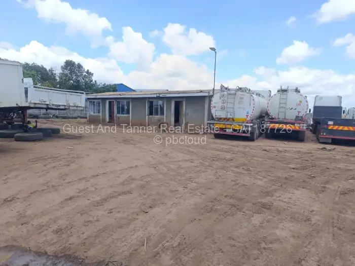 Commercial Stand for Sale in Aspindale Park, Harare