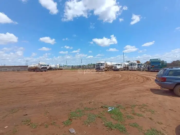 Commercial Stand for Sale in Aspindale Park, Harare