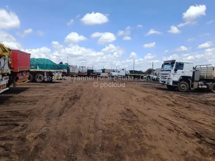 Commercial Stand for Sale in Aspindale Park, Harare